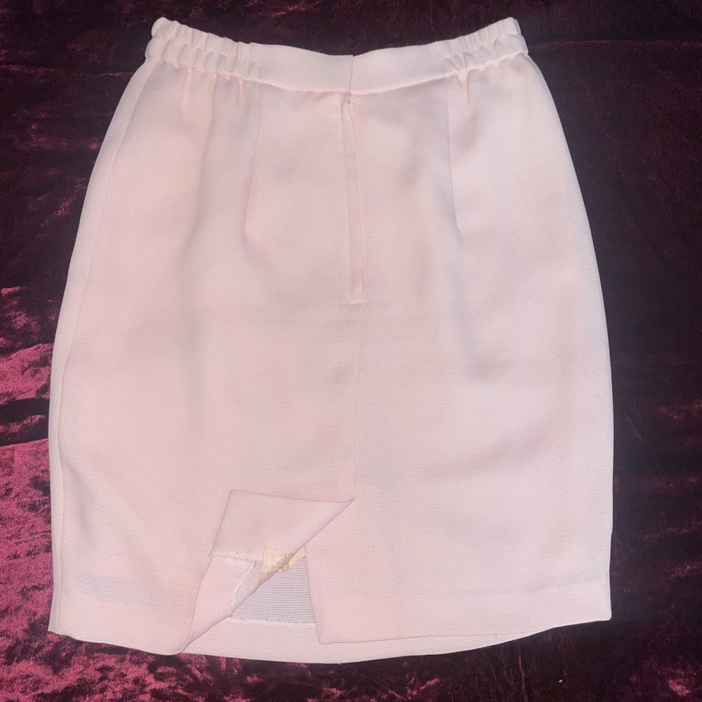 Vintage baby pink skirt